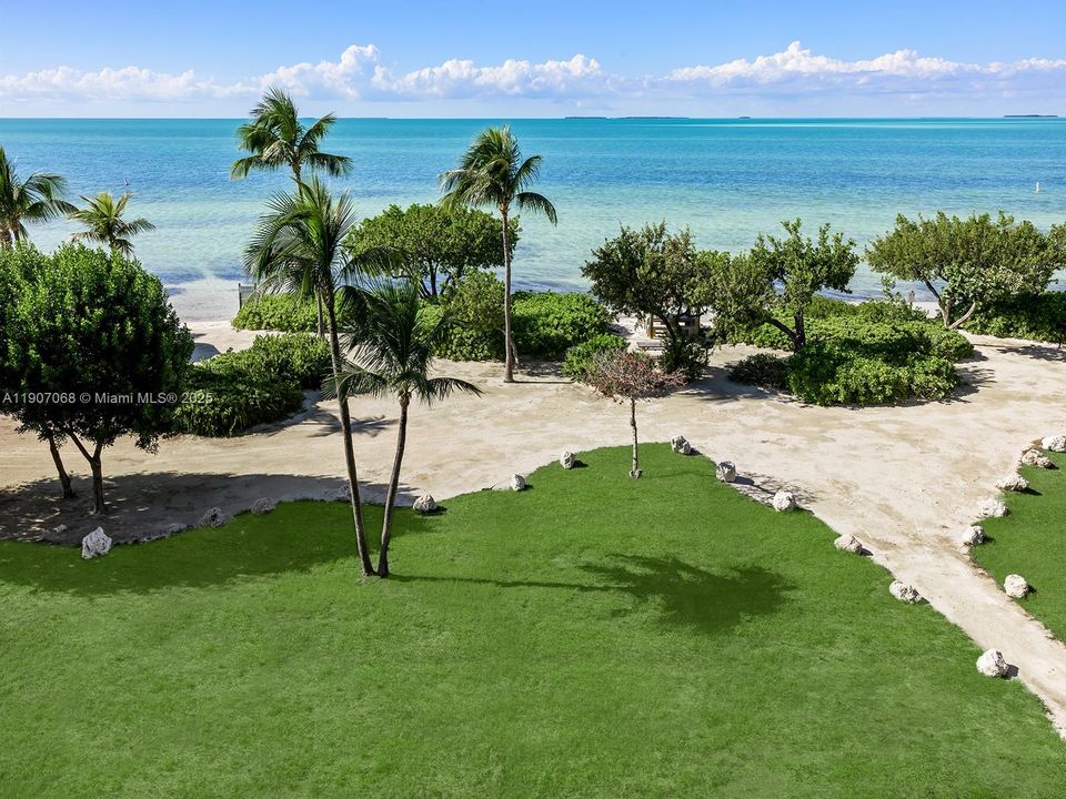 На продажу: $14,900,000 (5 спален, 6 ванн, 6367 Квадратных фут)