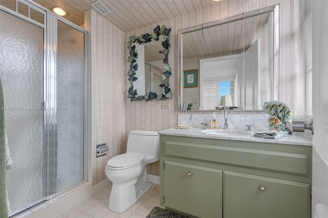 Active With Contract: $1,190,000 (3 beds, 3 baths, 2950 Square Feet)