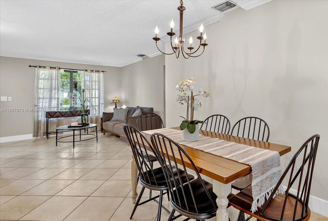 For Sale: $780,000 (4 beds, 2 baths, 1638 Square Feet)