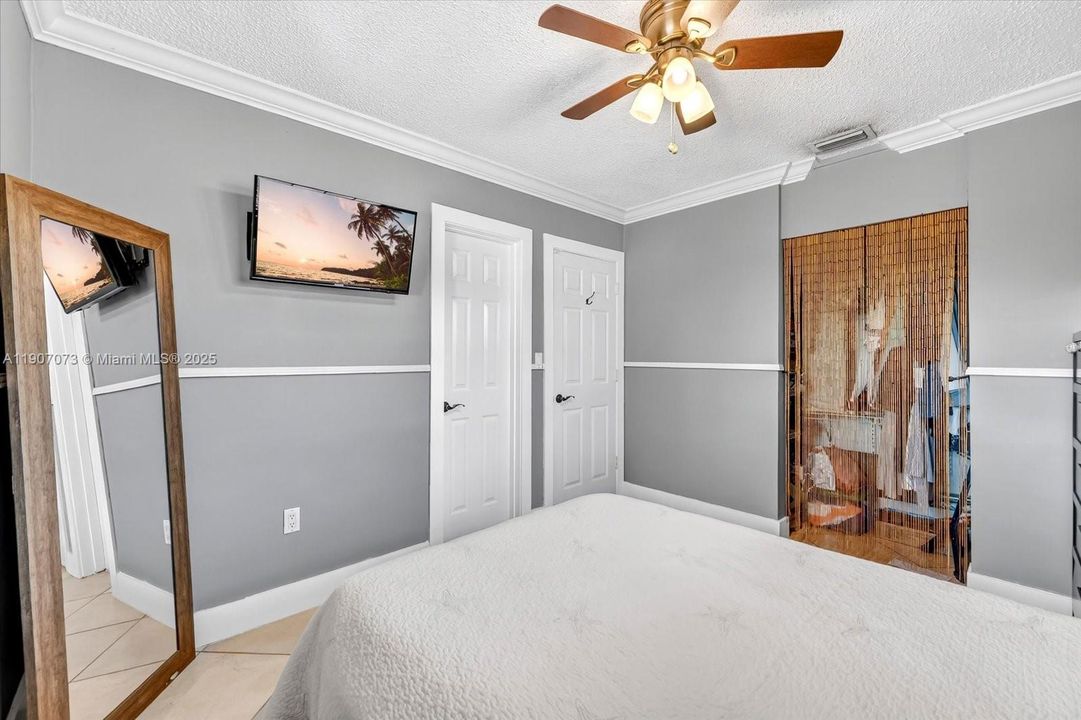 For Sale: $780,000 (4 beds, 2 baths, 1638 Square Feet)