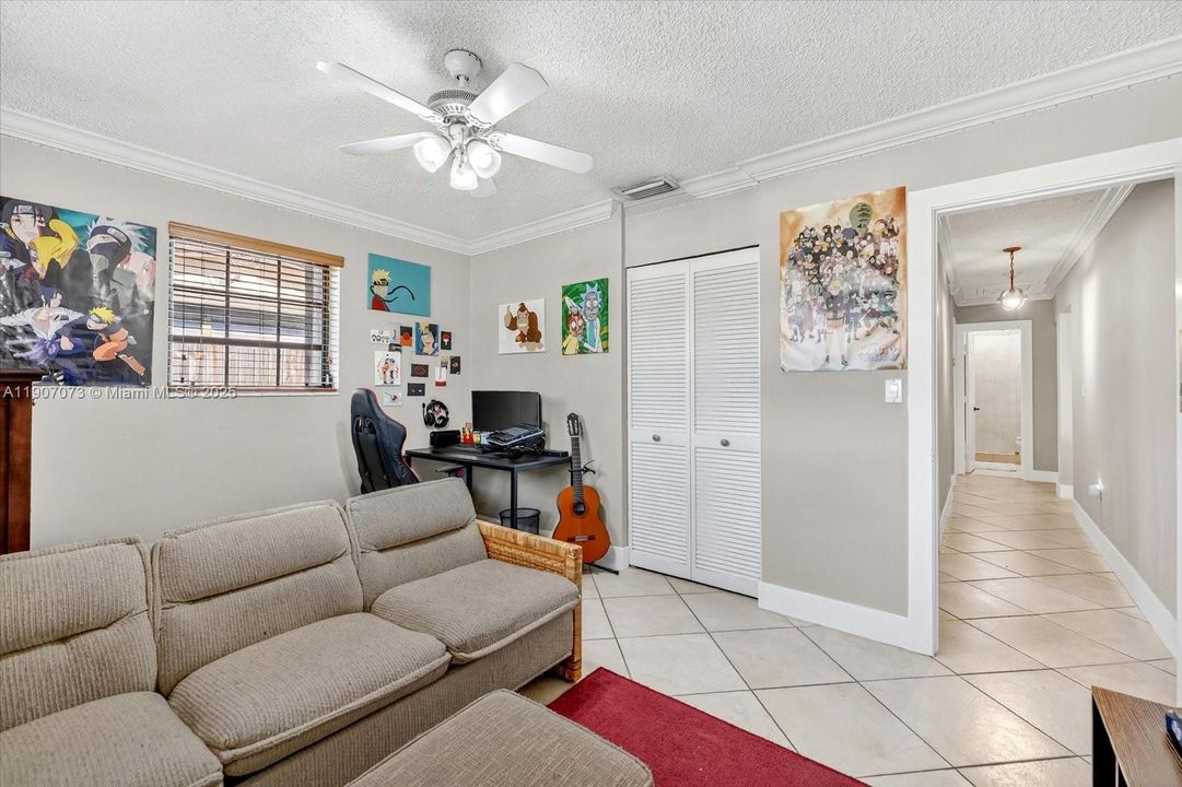 For Sale: $780,000 (4 beds, 2 baths, 1638 Square Feet)