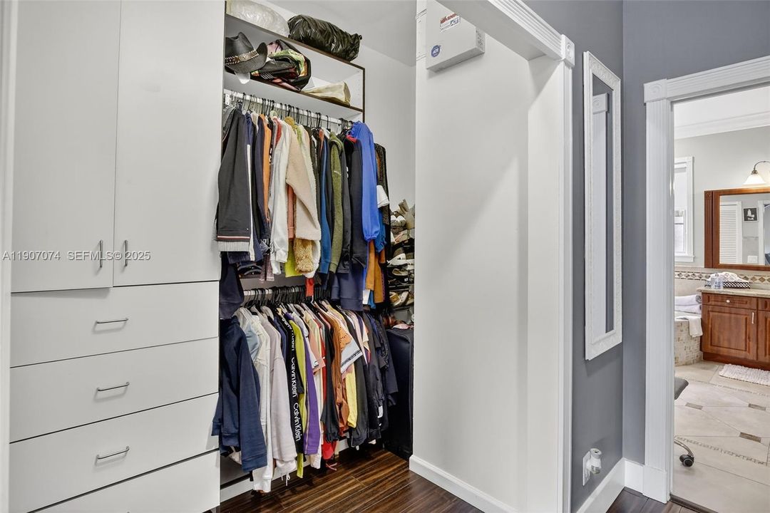 На продажу: $1,399,900 (5 спален, 3 ванн, 3112 Квадратных фут)