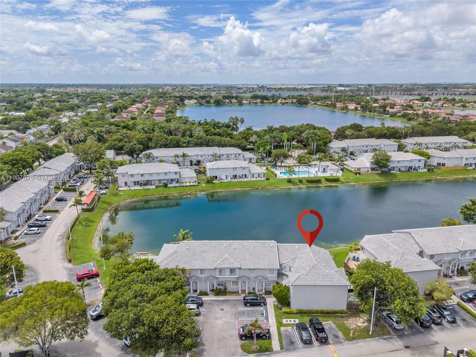 Active With Contract: $2,800 (3 beds, 2 baths, 1300 Square Feet)