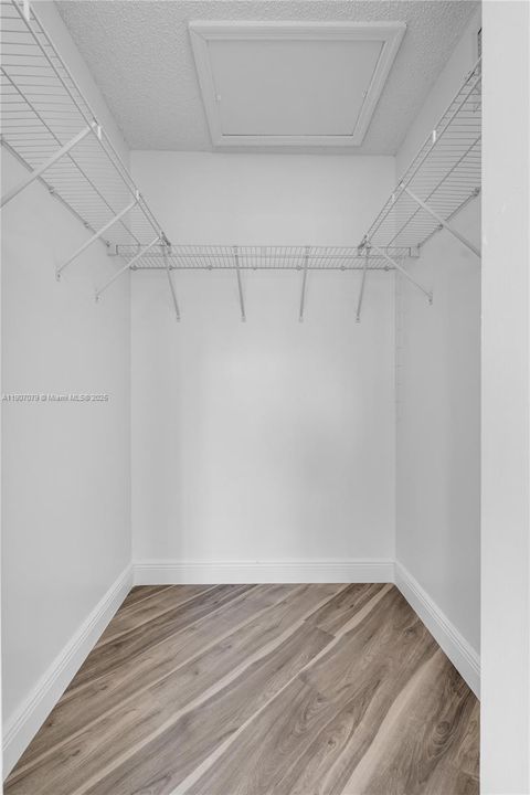 Active With Contract: $2,800 (3 beds, 2 baths, 1300 Square Feet)