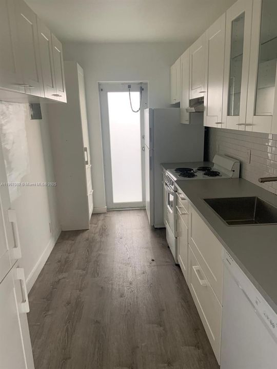 最近租的: $1,850 (1 贝兹, 1 浴室, 0 平方英尺)