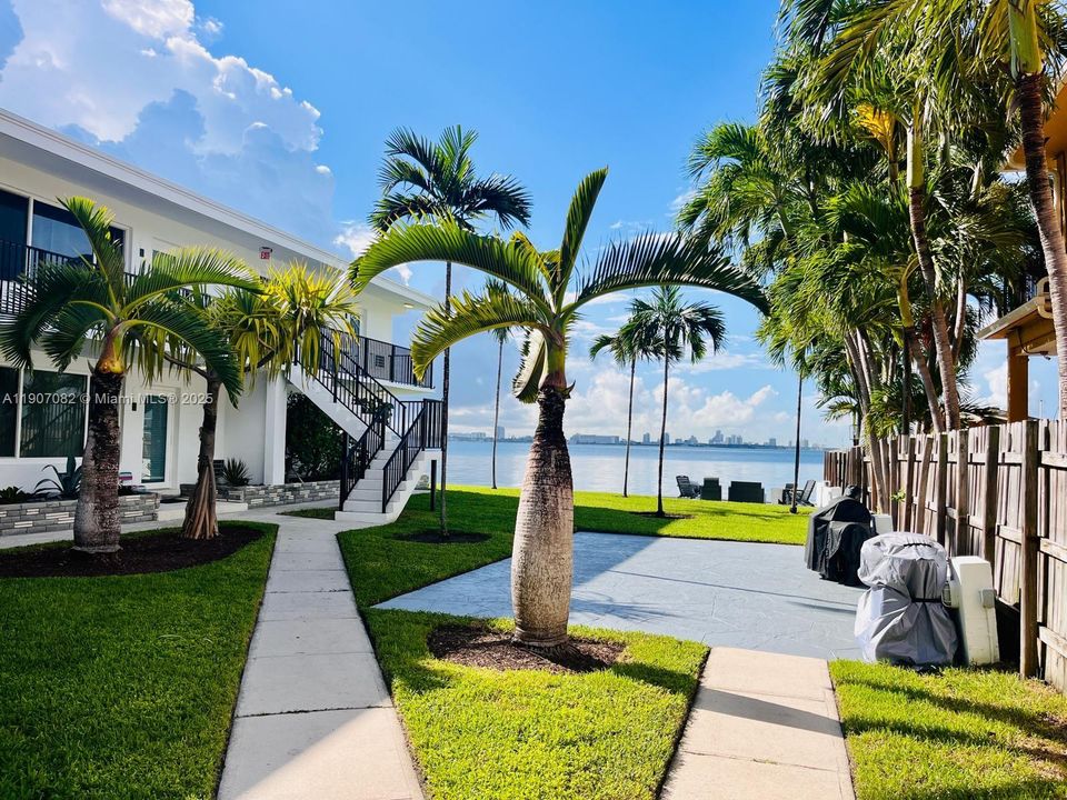 最近租的: $1,850 (1 贝兹, 1 浴室, 0 平方英尺)