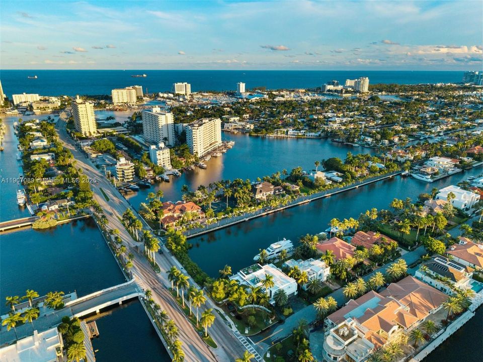 For Rent: $60,000 (7 beds, 6 baths, 7674 Square Feet)