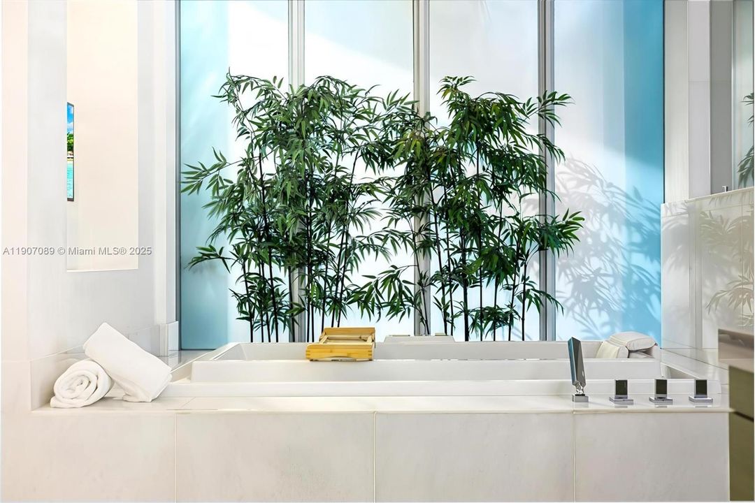 For Rent: $60,000 (7 beds, 6 baths, 7674 Square Feet)