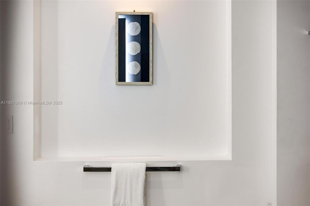 For Rent: $60,000 (7 beds, 6 baths, 7674 Square Feet)