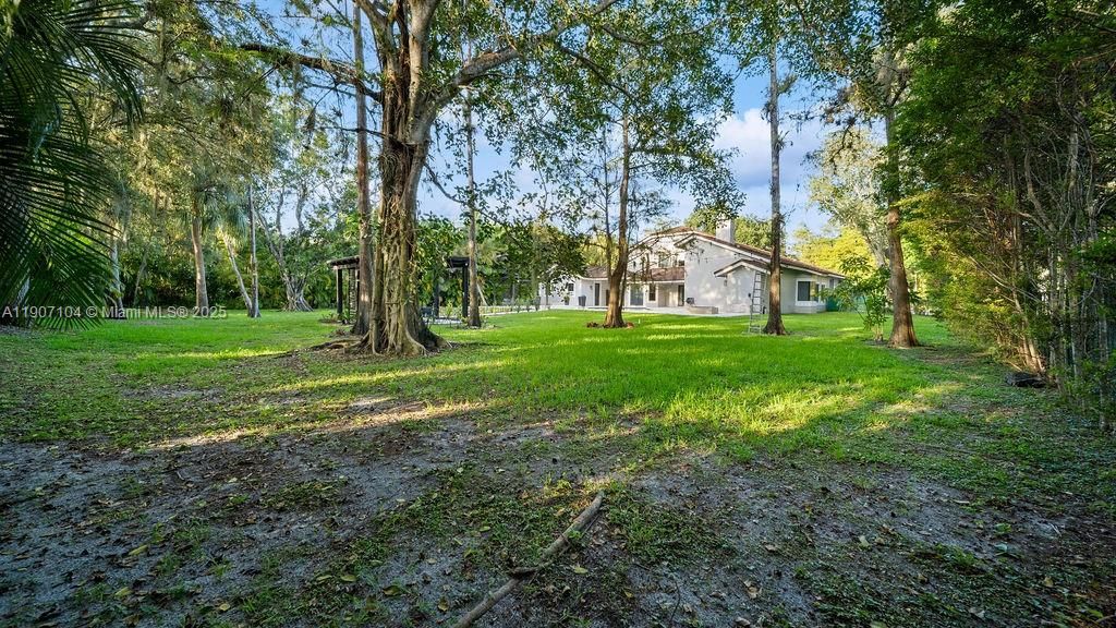 Recently Rented: $8,900 (5 beds, 3 baths, 3346 Square Feet)