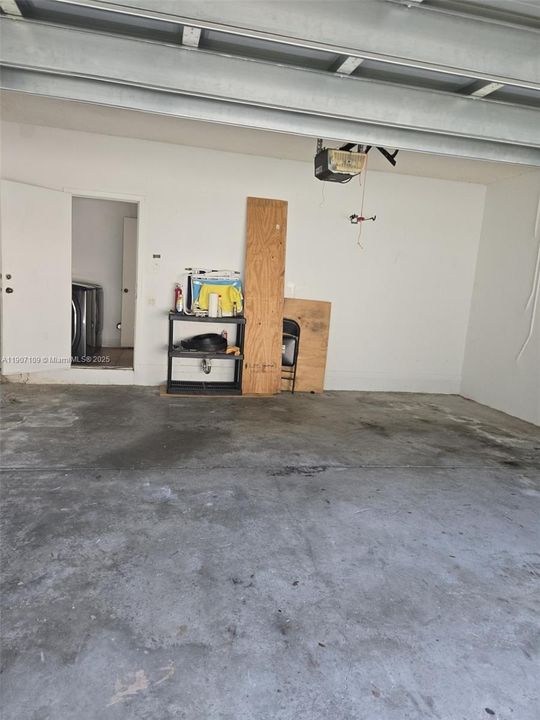 En Venta: $960,000 (4 camas, 2 baños, 1902 Pies cuadrados)