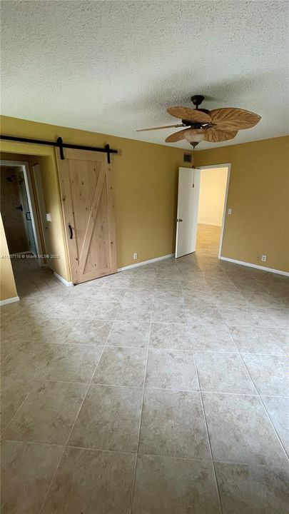 For Sale: $145,000 (2 beds, 2 baths, 1096 Square Feet)