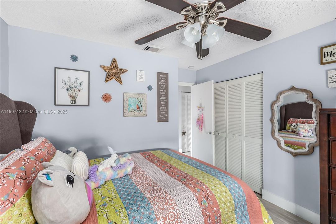 Recientemente alquilado: $4,400 (3 camas, 2 baños, 1648 Pies cuadrados)