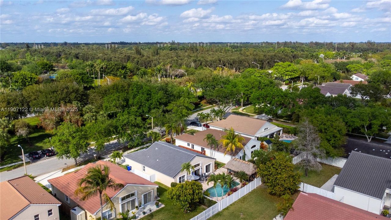 Recientemente alquilado: $4,400 (3 camas, 2 baños, 1648 Pies cuadrados)