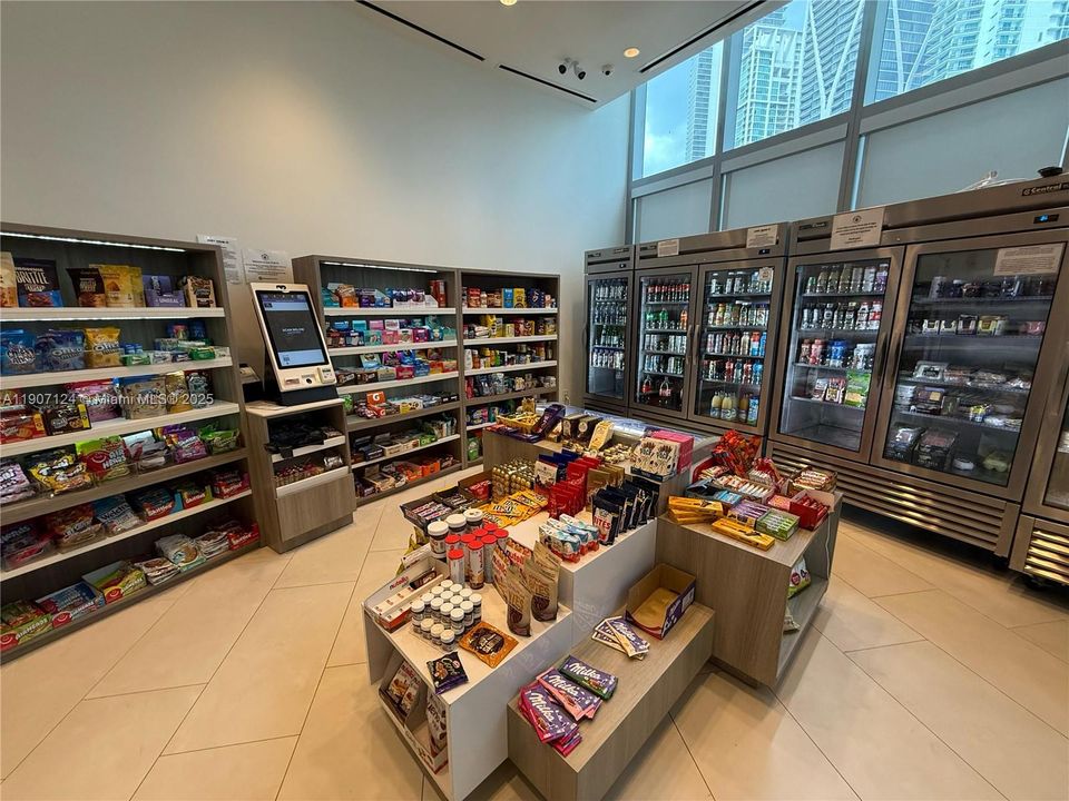 En Venta: $4,700,000 (5 camas, 5 baños, 3852 Pies cuadrados)