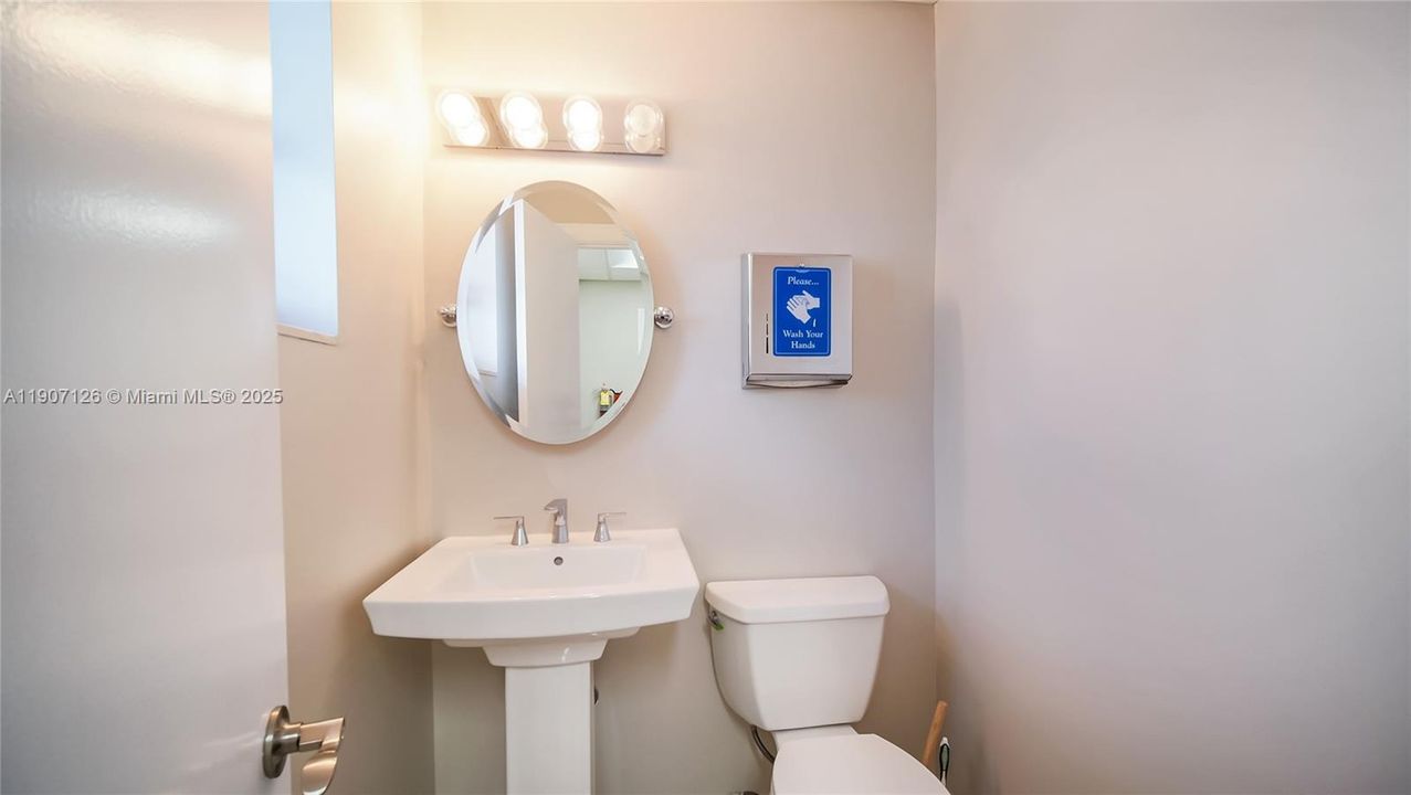 待售: $1,195,000 (0 贝兹, 0 浴室, 0 平方英尺)