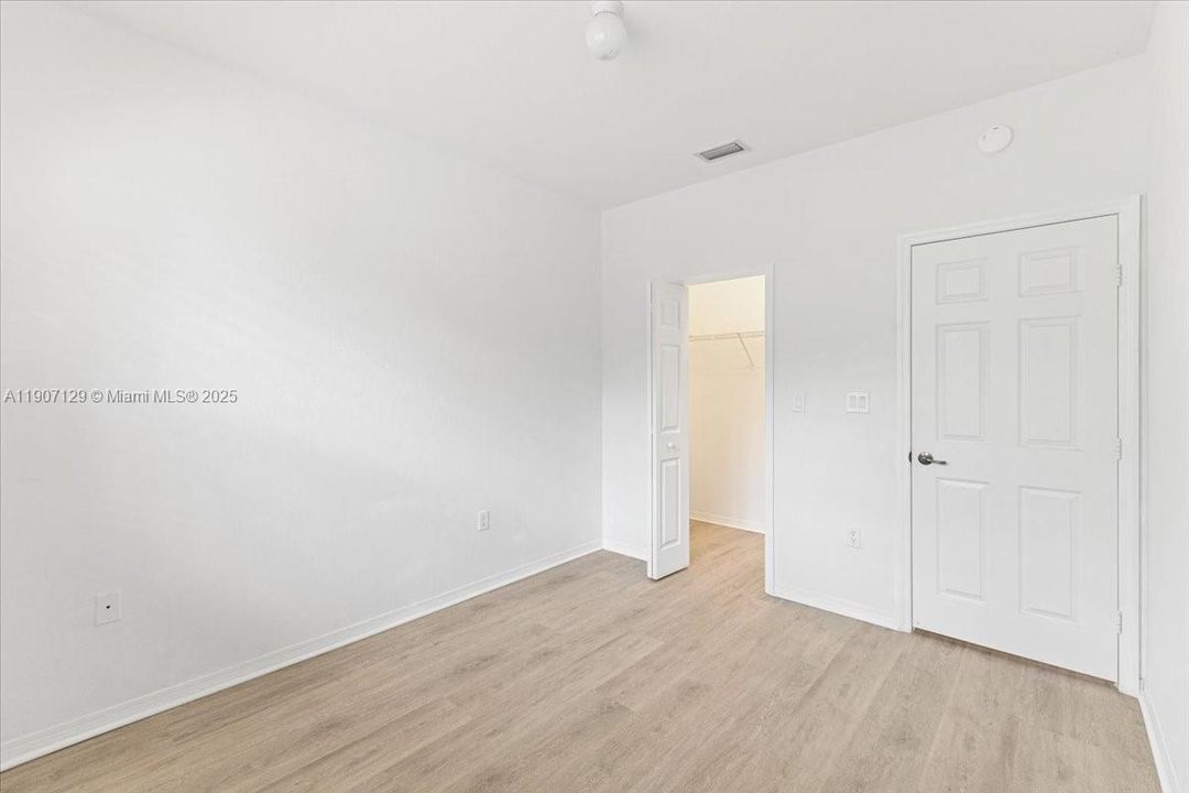 For Rent: $3,300 (4 beds, 2 baths, 1793 Square Feet)