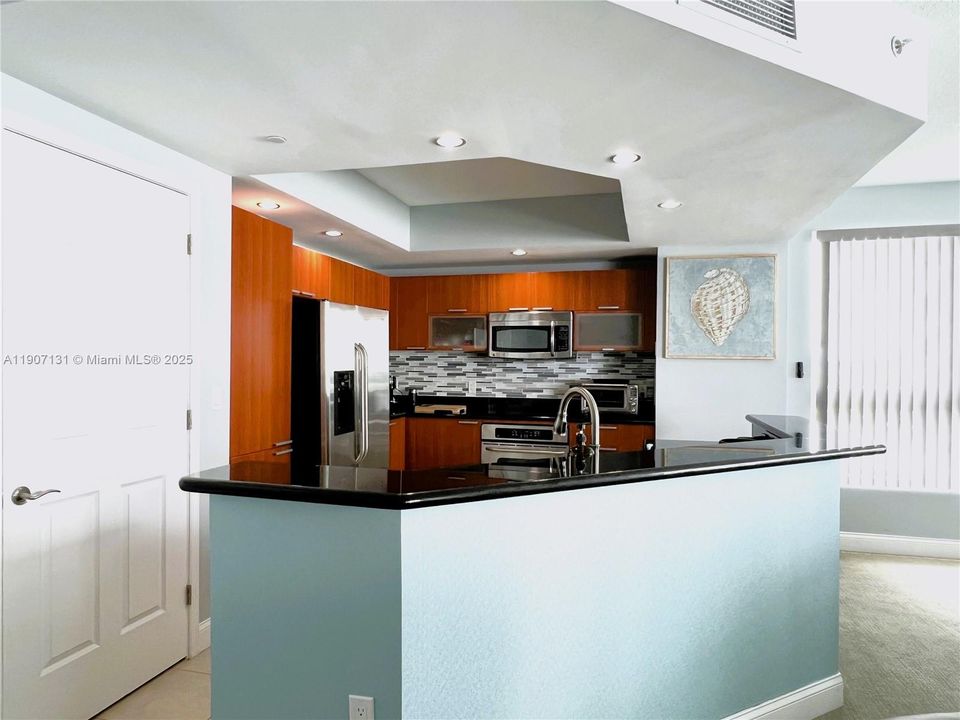 На продажу: $455,000 (3 спален, 3 ванн, 2079 Квадратных фут)