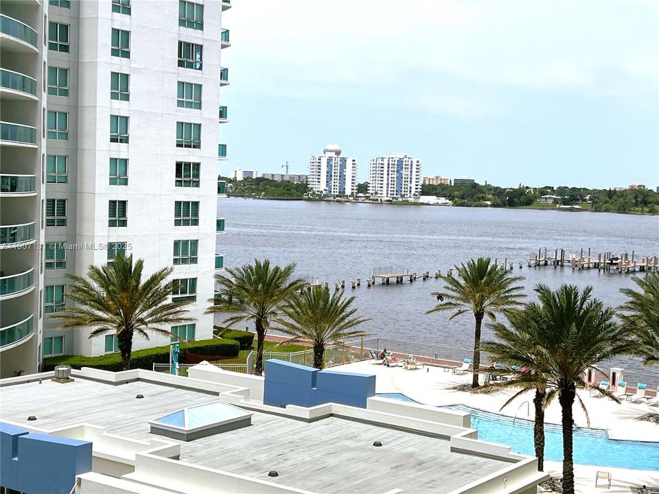 На продажу: $455,000 (3 спален, 3 ванн, 2079 Квадратных фут)