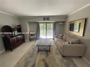 For Rent: $2,650 (2 beds, 2 baths, 966 Square Feet)