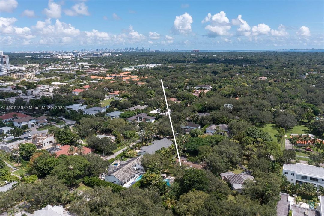 For Rent: $12,400 (4 beds, 3 baths, 3092 Square Feet)