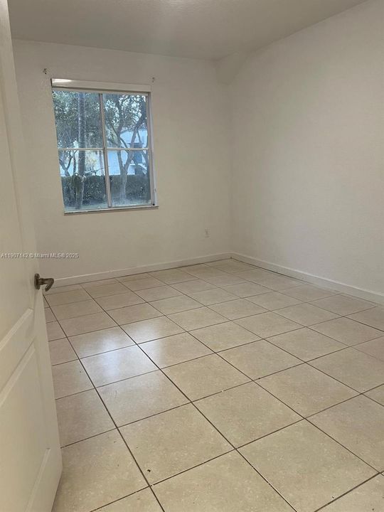 En Renta: $2,399 (2 camas, 2 baños, 1130 Pies cuadrados)