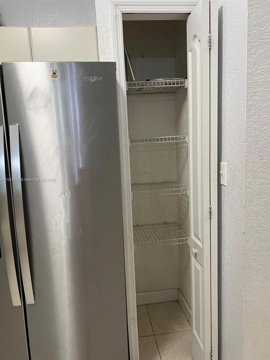 En Renta: $2,399 (2 camas, 2 baños, 1130 Pies cuadrados)