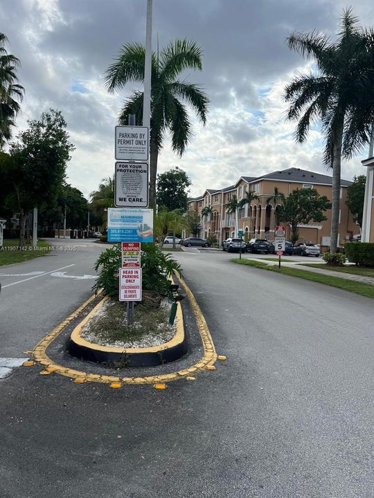 En Renta: $2,399 (2 camas, 2 baños, 1130 Pies cuadrados)