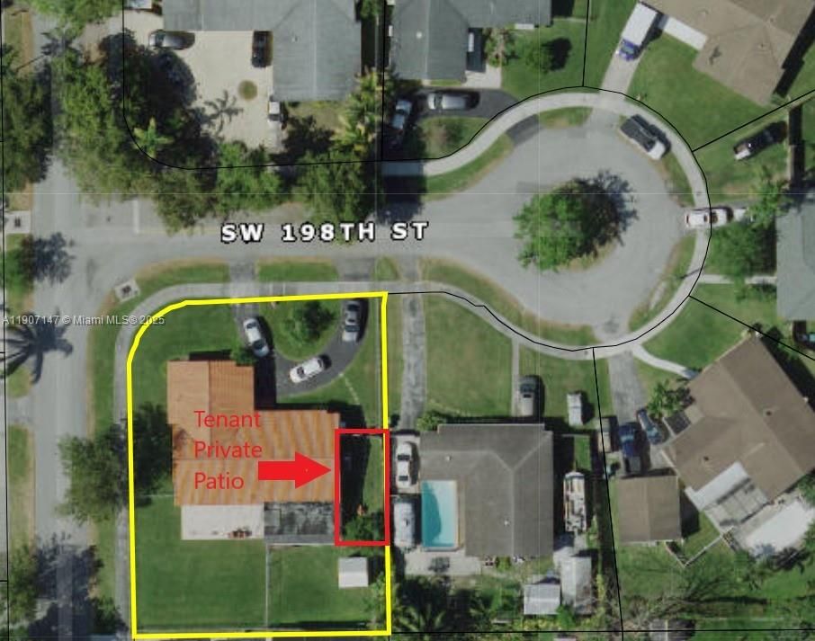 出租: $1,500 (1 贝兹, 1 浴室, 600 平方英尺)