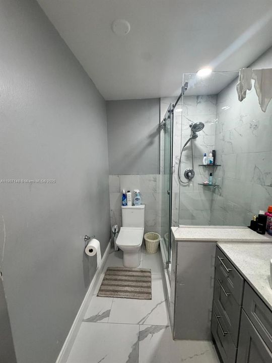 待售: $649,000 (4 贝兹, 2 浴室, 2005 平方英尺)