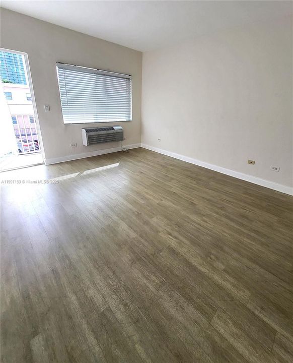 Activo con contrato: $1,600 (1 camas, 1 baños, 508 Pies cuadrados)