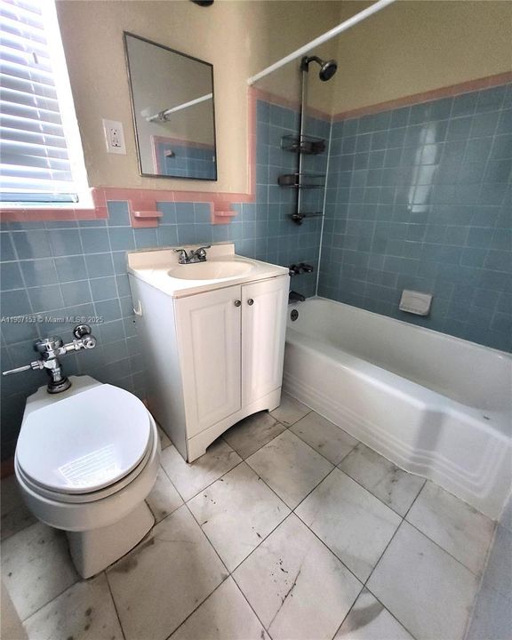 Activo con contrato: $1,600 (1 camas, 1 baños, 508 Pies cuadrados)