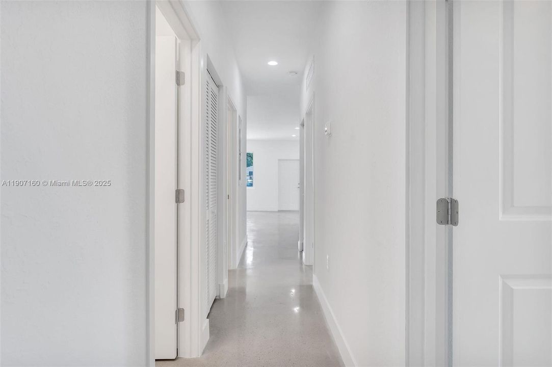 For Rent: $3,000 (3 beds, 2 baths, 2397 Square Feet)