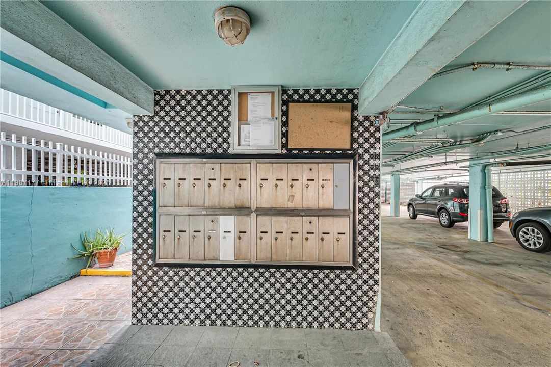 Recently Rented: $2,500 (2 beds, 1 baths, 900 Square Feet)