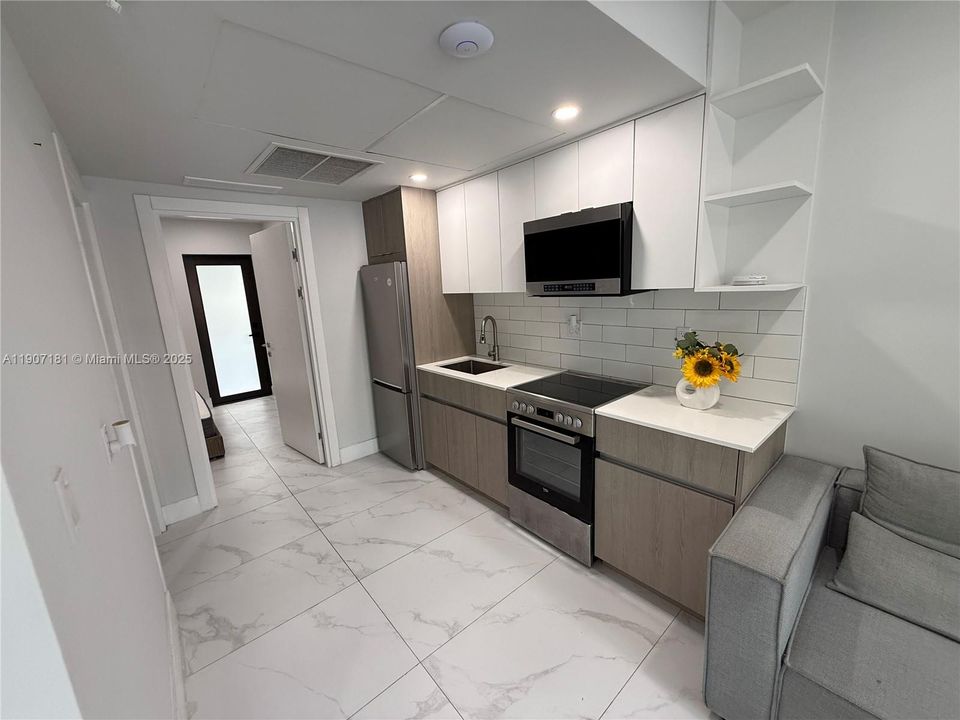 最近租的: $2,500 (1 贝兹, 1 浴室, 0 平方英尺)