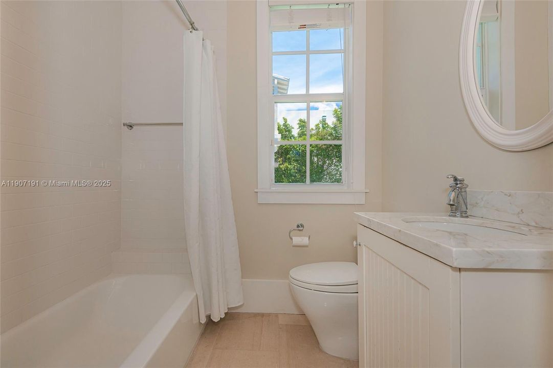 На продажу: $5,595,000 (7 спален, 8 ванн, 5797 Квадратных фут)