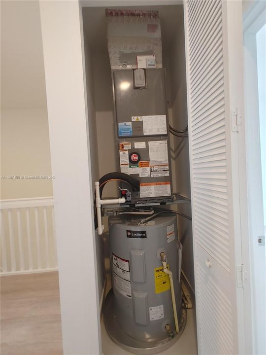 Под контрактом: $2,600 (3 спален, 2 ванн, 1718 Квадратных фут)