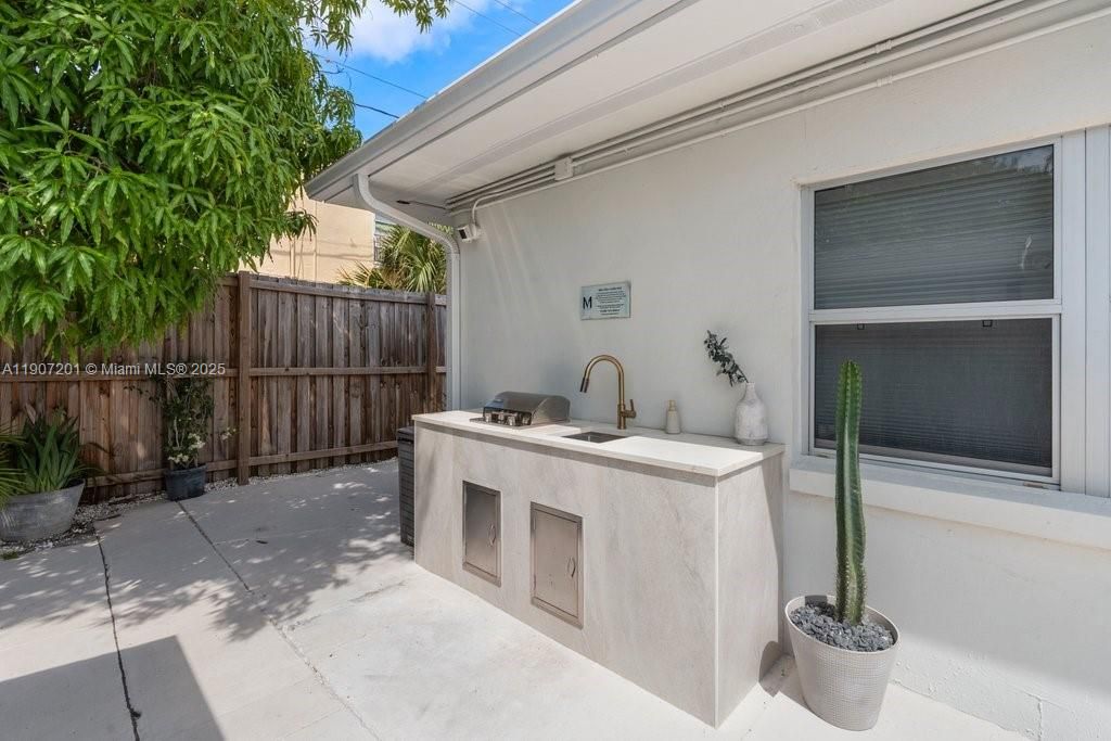 На продажу: $2,950,000 (0 спален, 0 ванн, 5144 Квадратных фут)