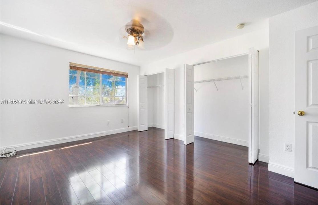 Recently Rented: $2,600 (2 beds, 2 baths, 1170 Square Feet)