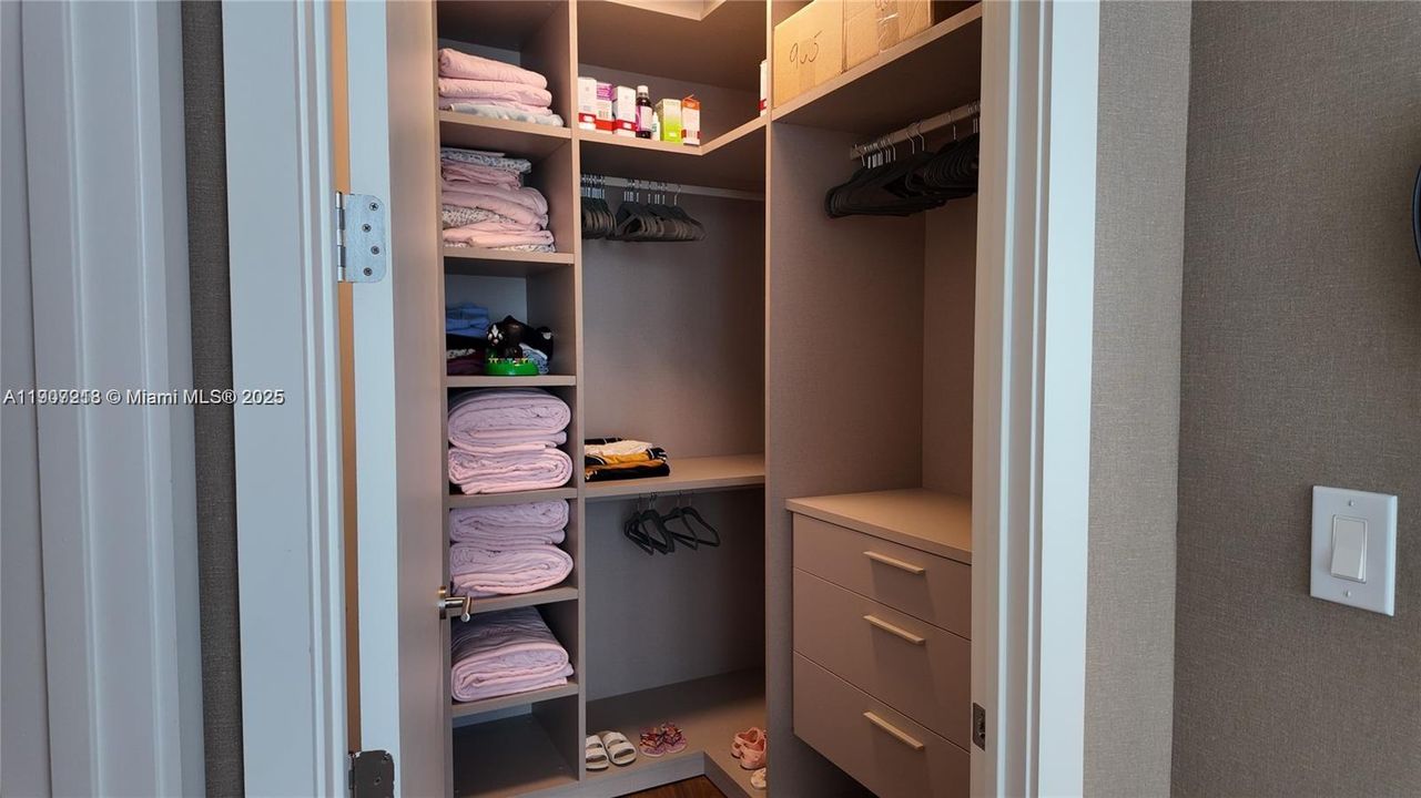 待售: $4,950,000 (4 贝兹, 4 浴室, 3150 平方英尺)