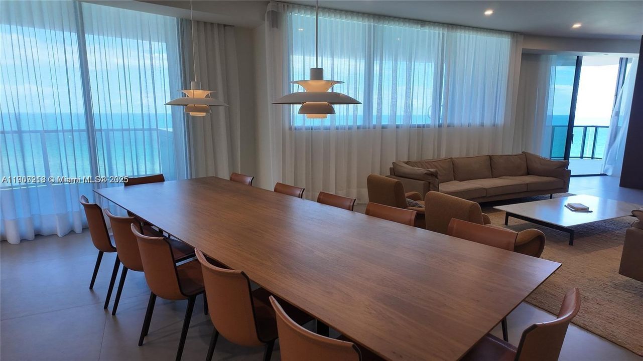 待售: $4,950,000 (4 贝兹, 4 浴室, 3150 平方英尺)