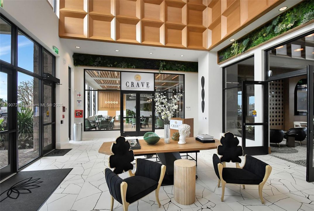 For Rent: $12,200 (5 beds, 7 baths, 4605 Square Feet)