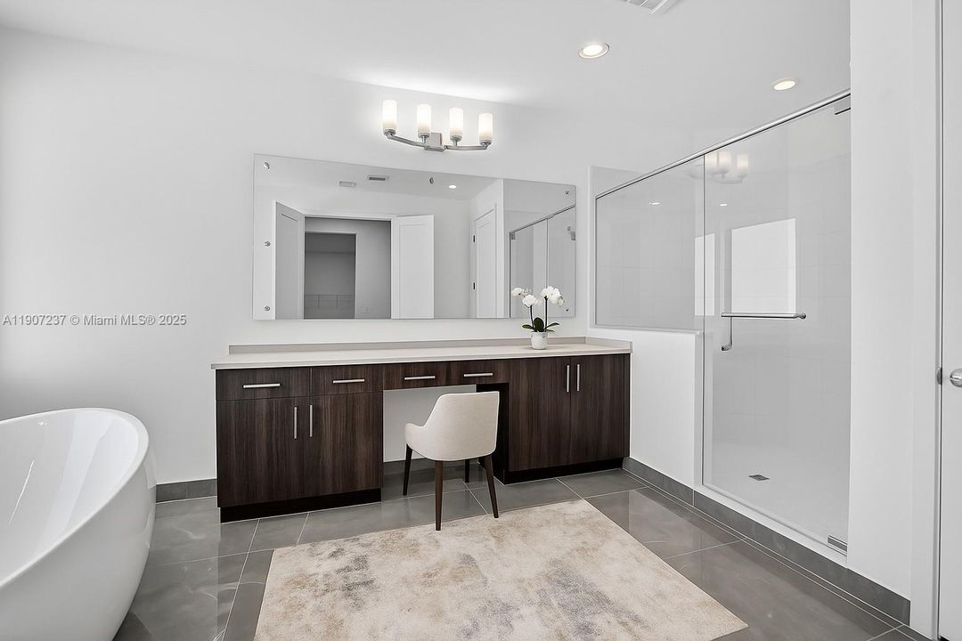 virtual staging master bath