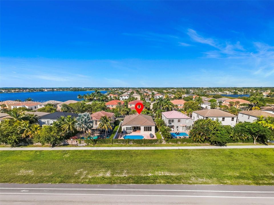 For Sale: $890,000 (4 beds, 2 baths, 2469 Square Feet)