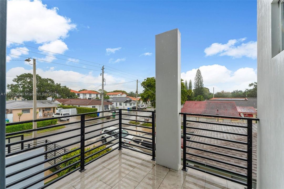 For Rent: $6,800 (3 beds, 3 baths, 2264 Square Feet)