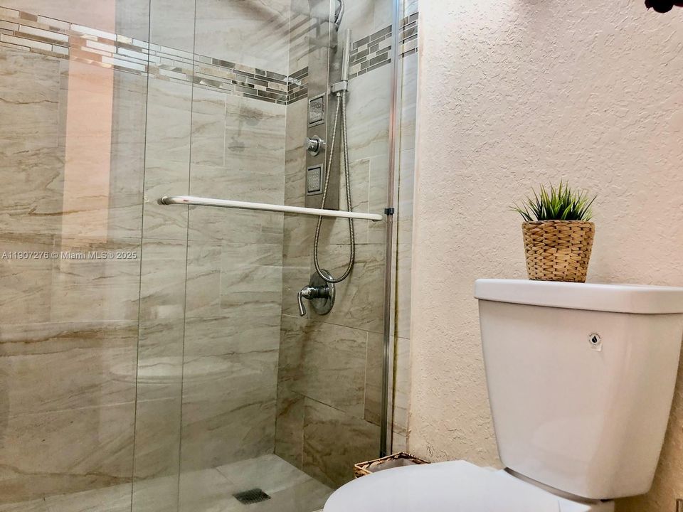 En Renta: $2,100 (1 camas, 1 baños, 850 Pies cuadrados)