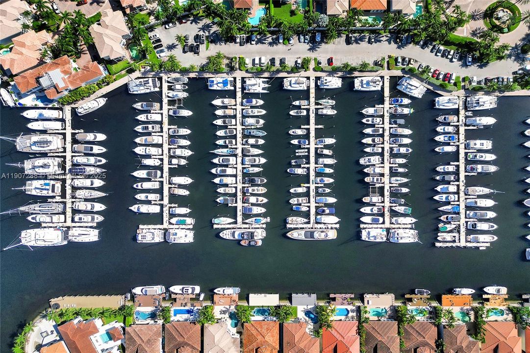 En Venta: $1,275,000 (3 camas, 2 baños, 2126 Pies cuadrados)