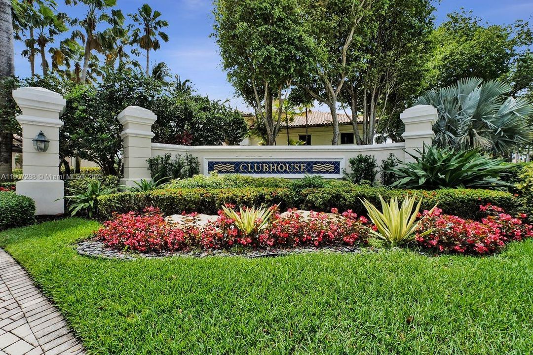 En Venta: $1,275,000 (3 camas, 2 baños, 2126 Pies cuadrados)