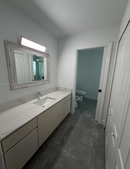 For Rent: $3,700 (3 beds, 2 baths, 1658 Square Feet)