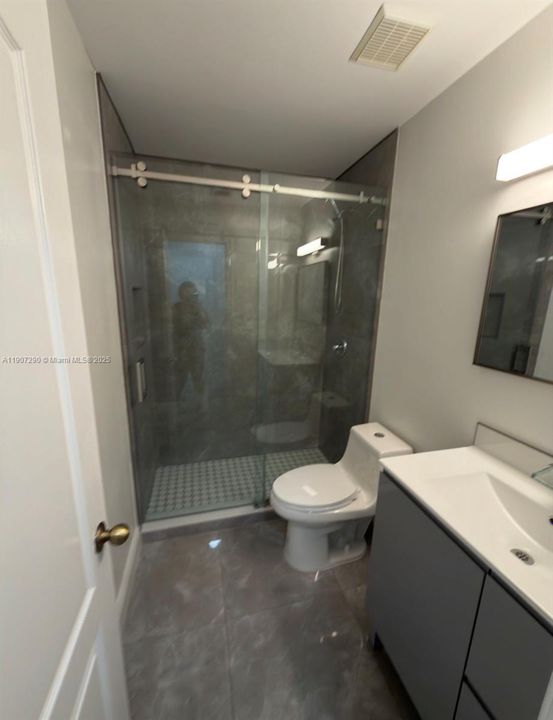 For Rent: $3,700 (3 beds, 2 baths, 1658 Square Feet)